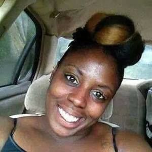 Meet your Posher, Cecily